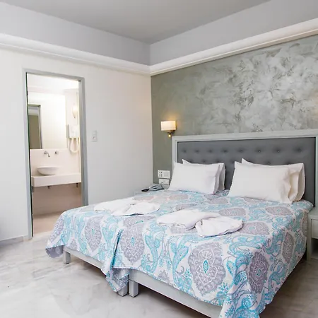מלון Anita Hotel- Adults Only העיירה רתימנו