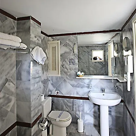 Anita Hotel- Adults Only מלון 3*