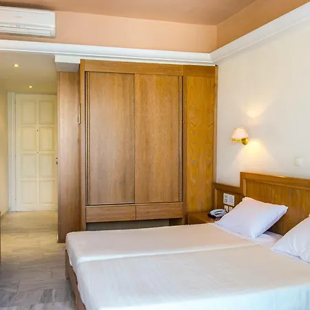 Anita Hotel- Adults Only 3* העיירה רתימנו